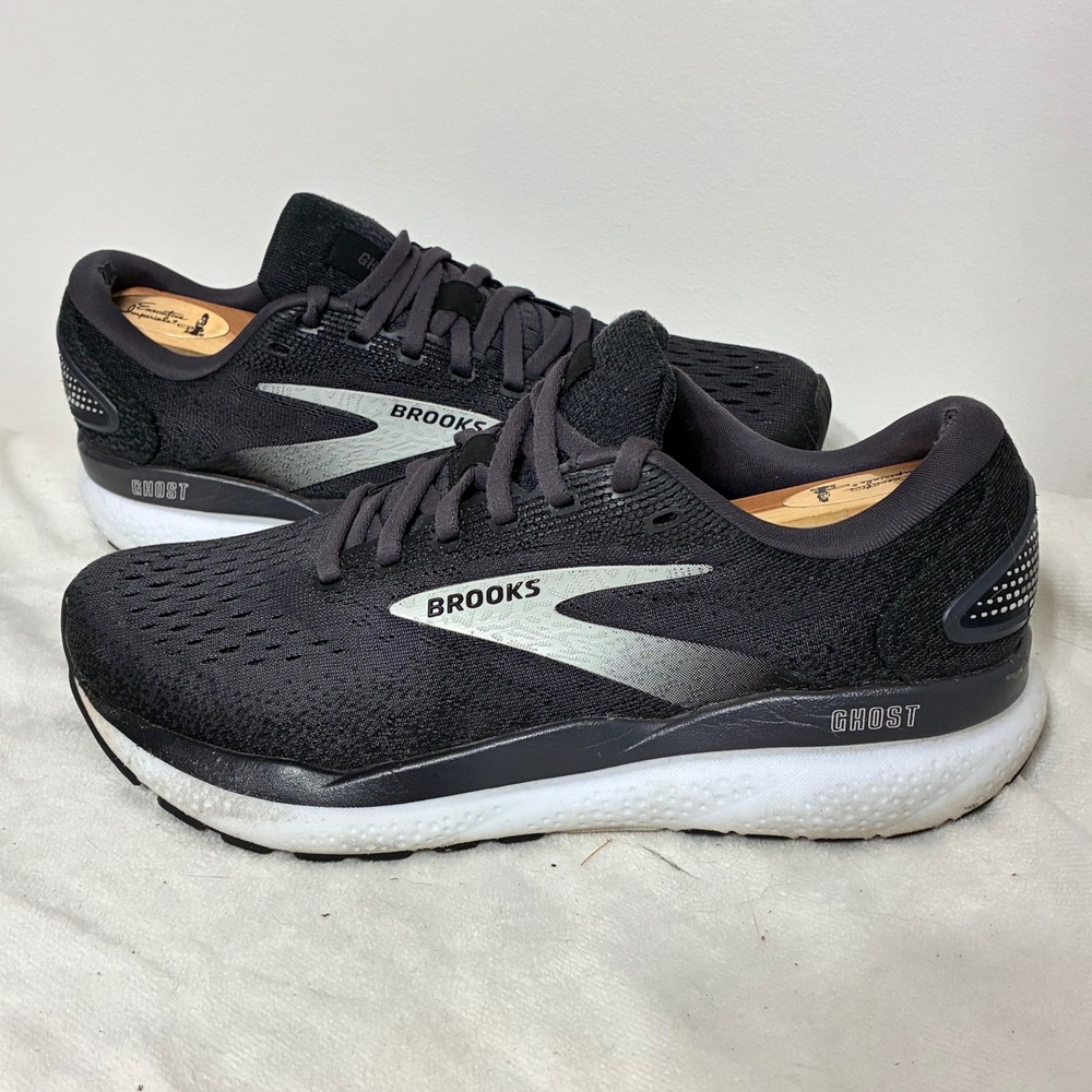 Brooks Ghost 16 Mens Running Shoes Black White Wide D 1204071D090 Size 7.5